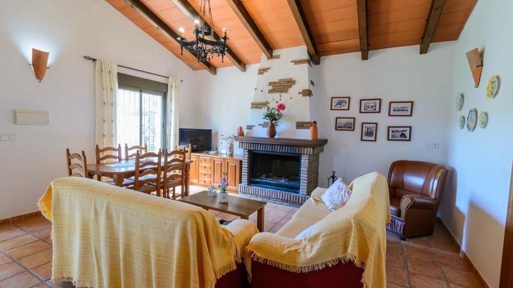 Casa Rural El Guindo Málaga Eksteriør bilde