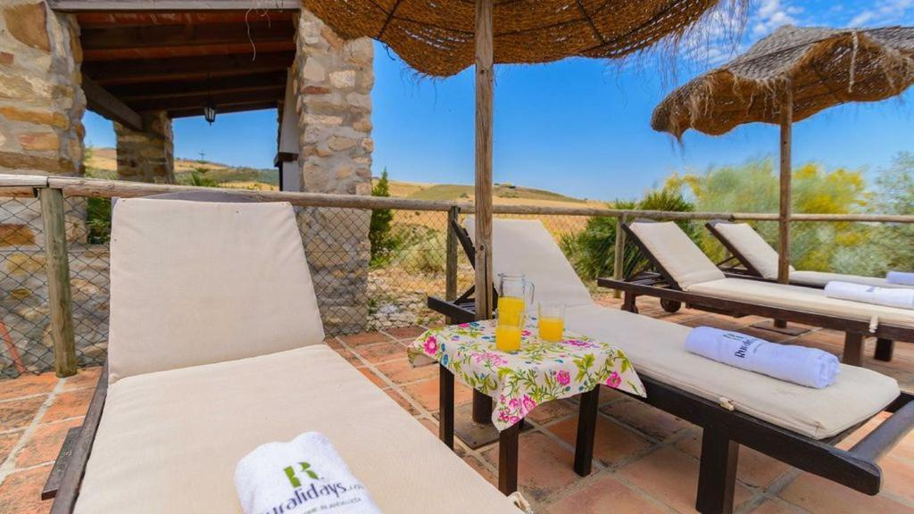 Casa Rural El Guindo Málaga Eksteriør bilde